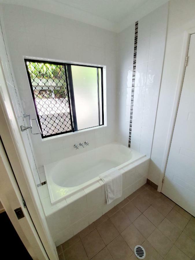 3 Bedroom Central Home Townsville Luaran gambar